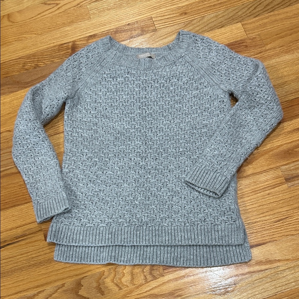 Banana Republic Textured Gray Sweater